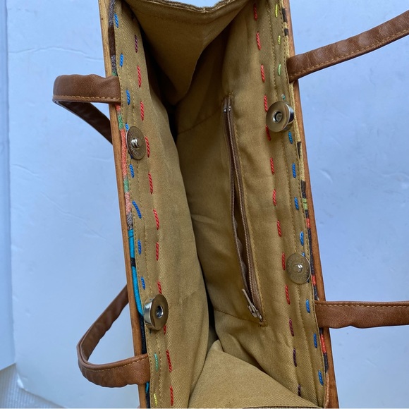Boho Patchwork fabric and wood bag - Picture 6 of 11
